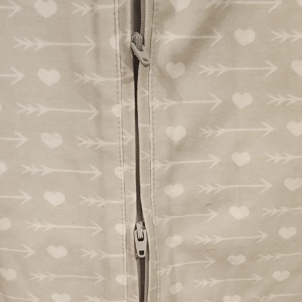 Gray Baby Swaddle with Heart Pattern - Picture 6 of 8